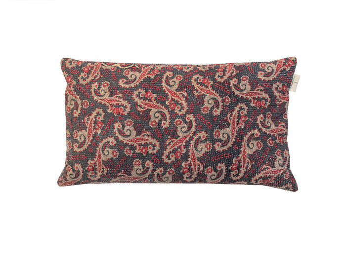 Sari pillowcase 30x50 cm with colorful bohemian patterns in green, red, blue and orange on a white background, unique Indian pillowcase in vintage style (sari pillows)