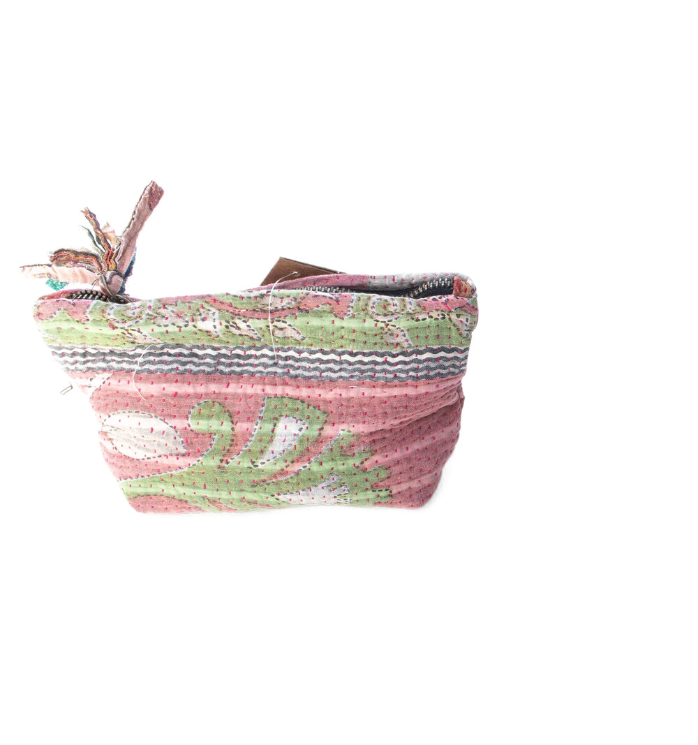 Fine Q Pouch Small – Y9788 – forside